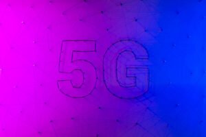 Leia mais sobre o artigo O Futuro da Internet 5G e Seus Potenciais Impactos