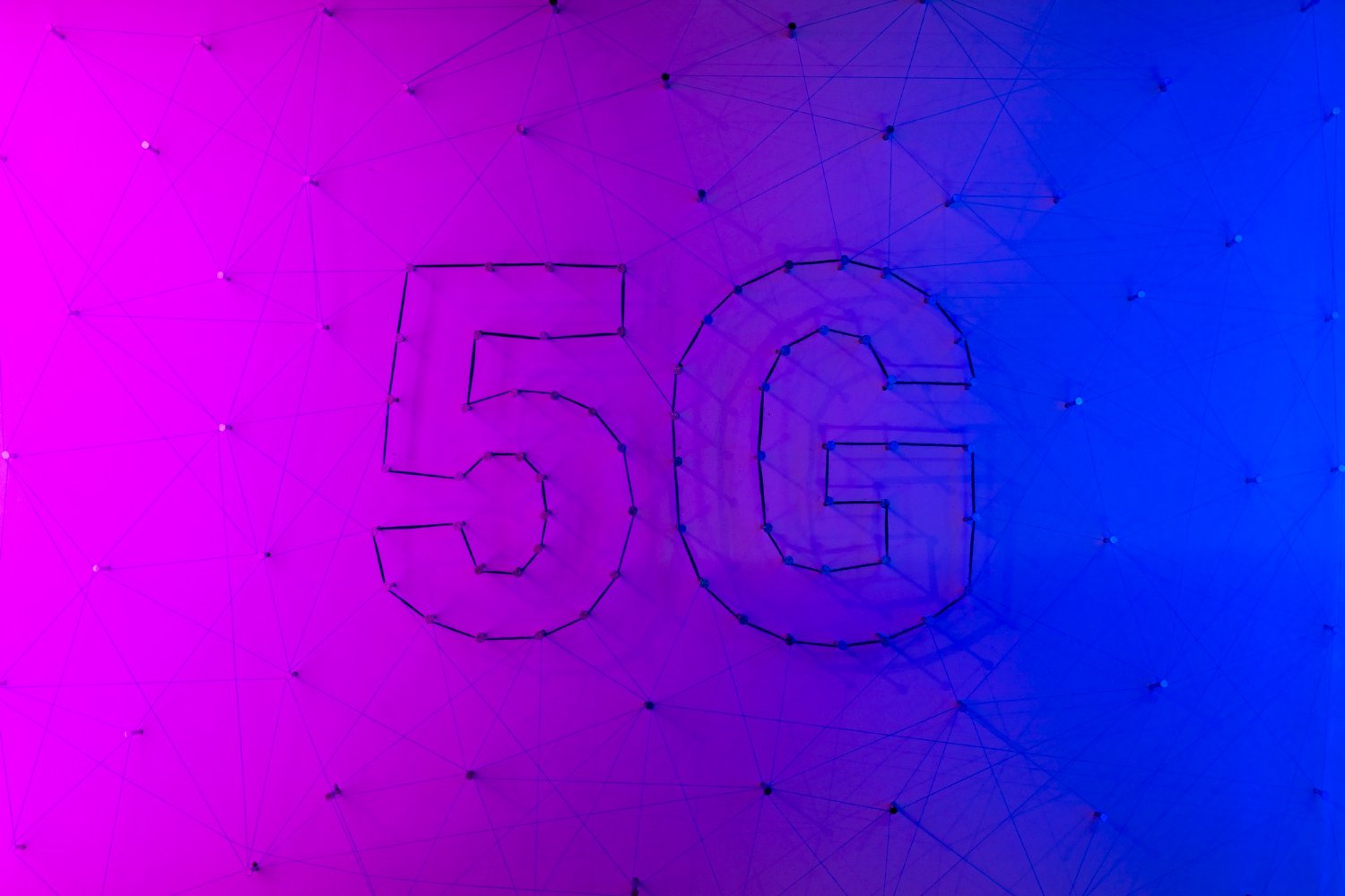 Leia mais sobre o artigo O Futuro da Internet 5G e Seus Potenciais Impactos