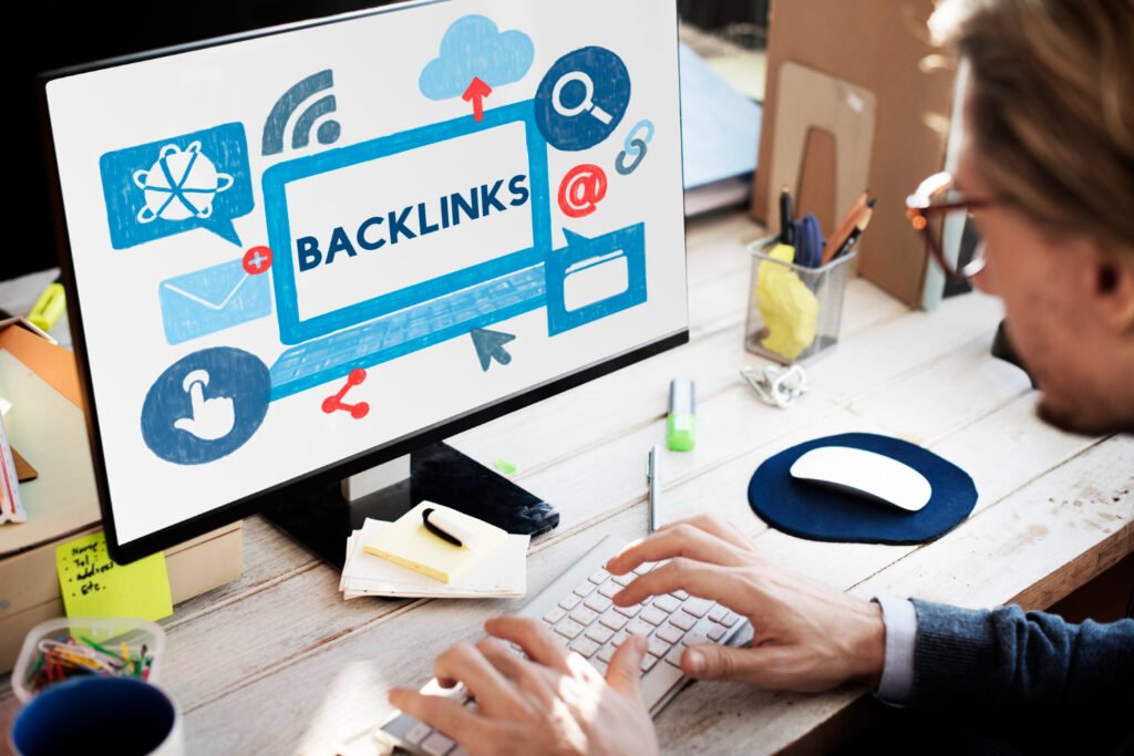 computador com backlinks do tik tok